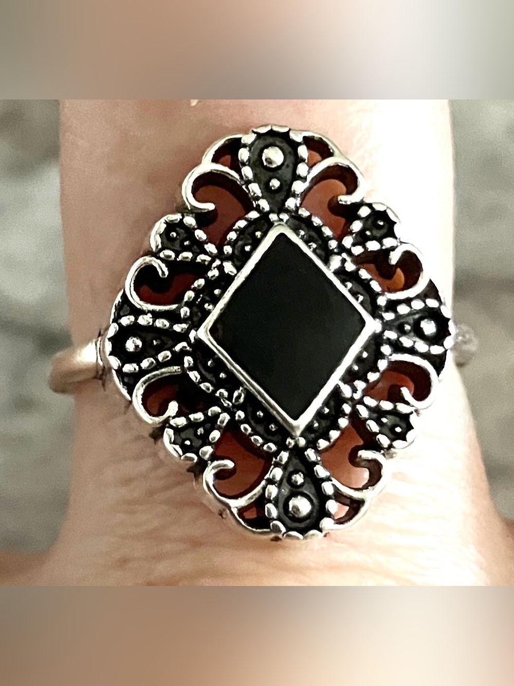 Vintage-Inspired Silver Filigree Ring with Black Onyx Center